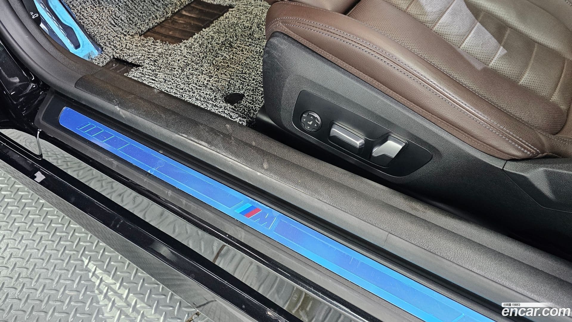 Main__Slider__Photo:4-Series BMW 2023.5-31