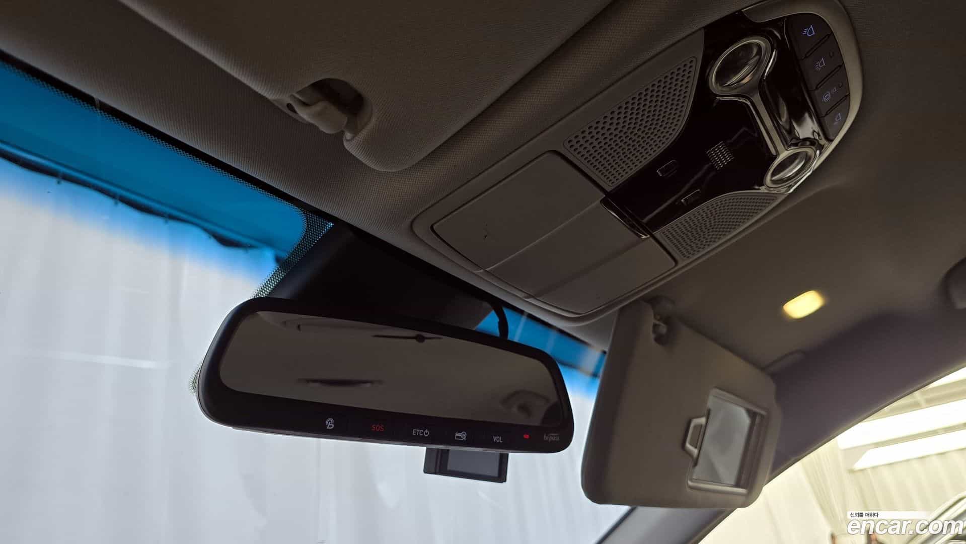 Grandeur Hyundai 2018.2-OPTION-021
