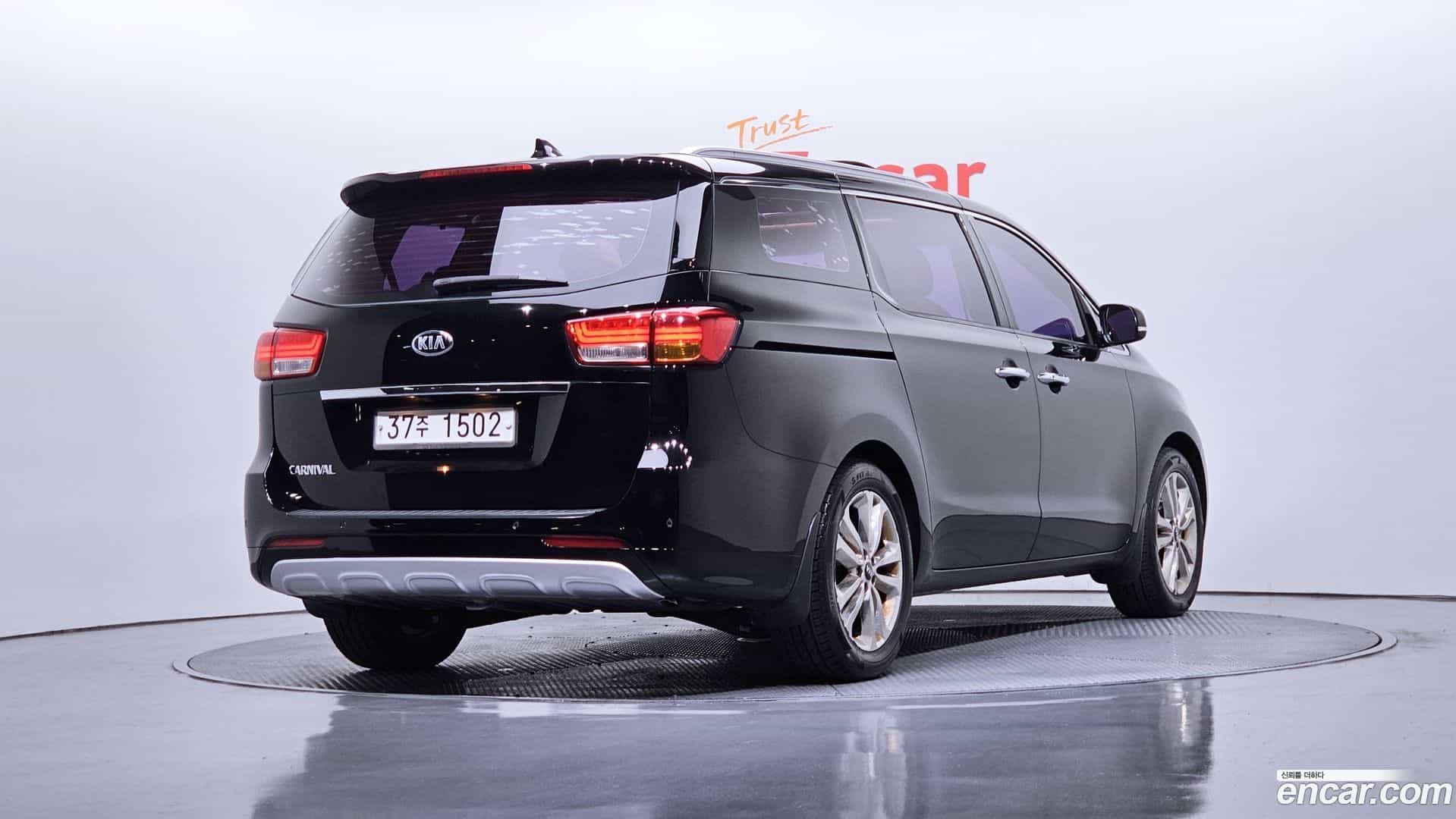 Canival Kia 2014.9-OUTER-002