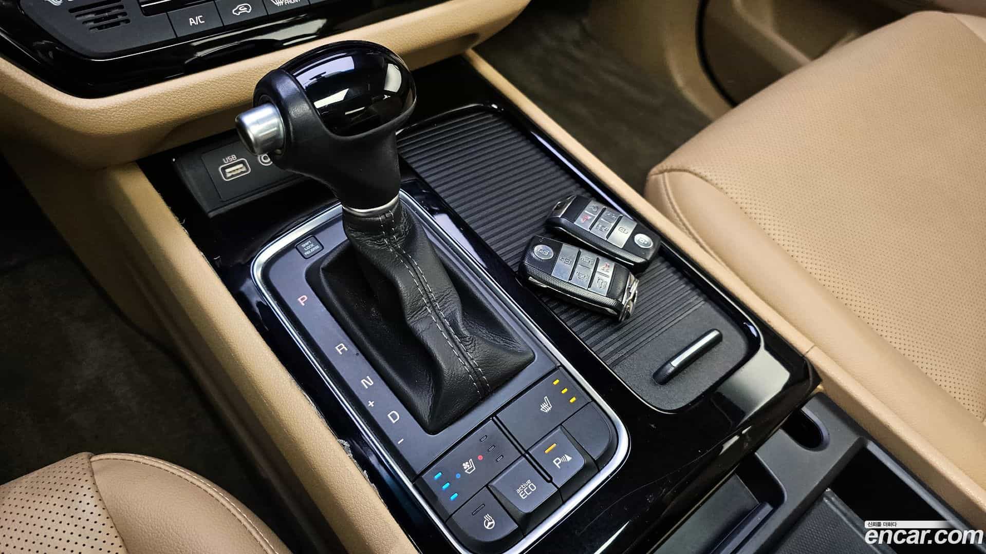 Canival Kia 2014.9-INNER-009