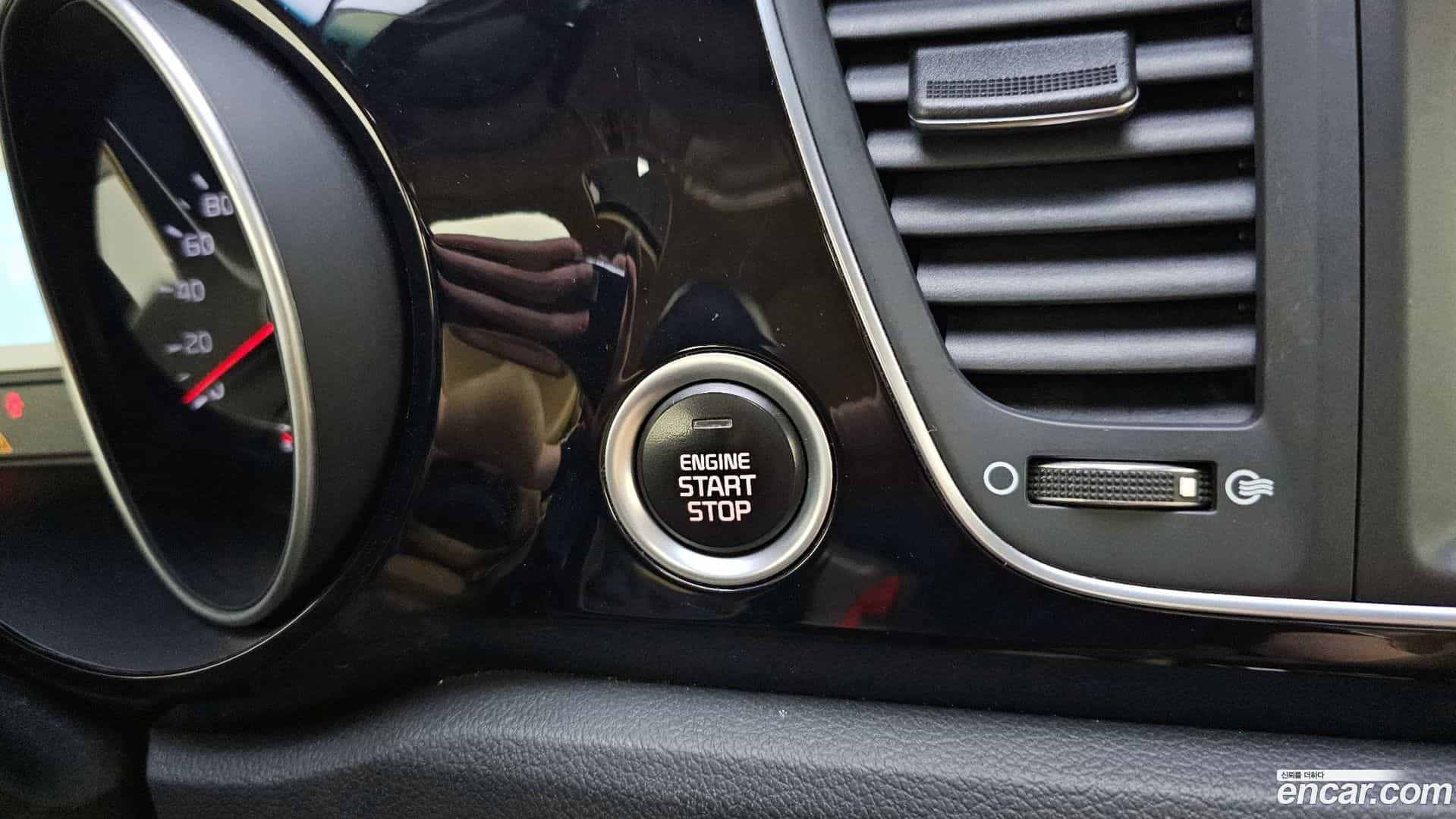 Canival Kia 2014.9-OPTION-047