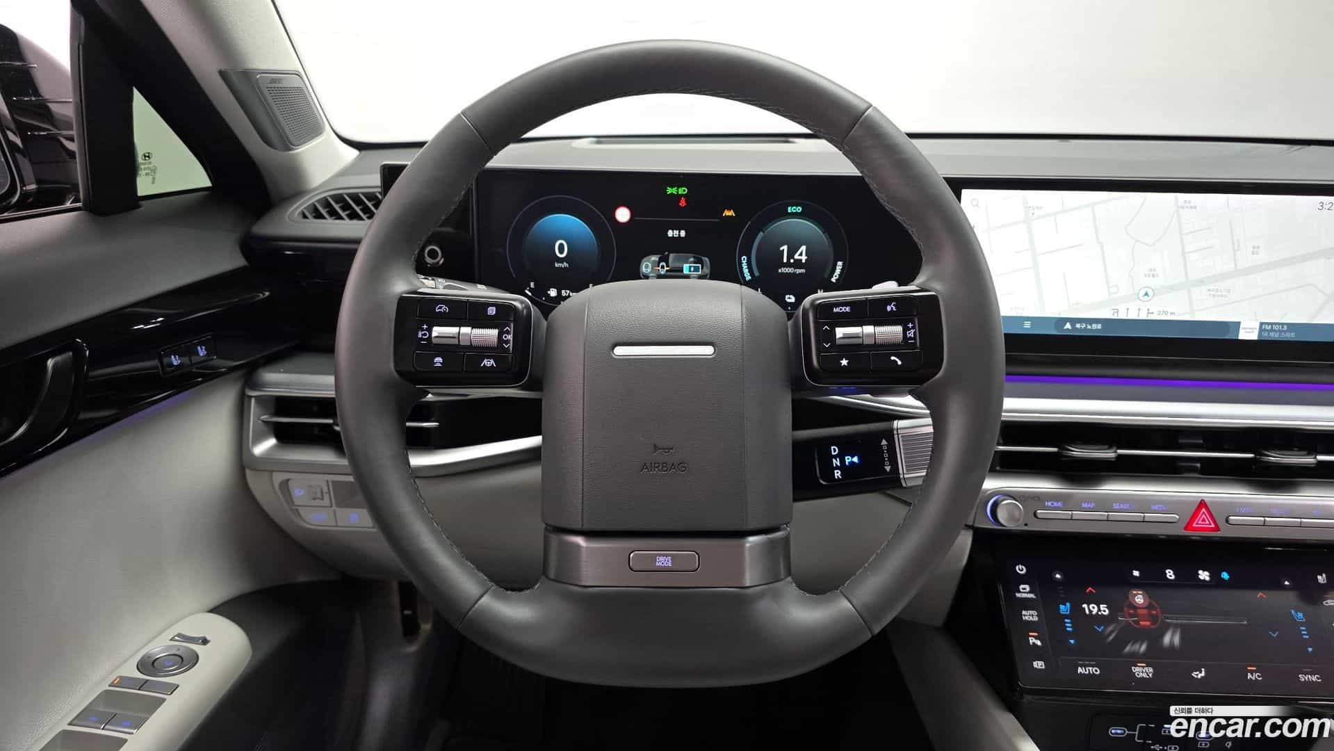 Grandeur Hyundai 2023.7-OPTION-017