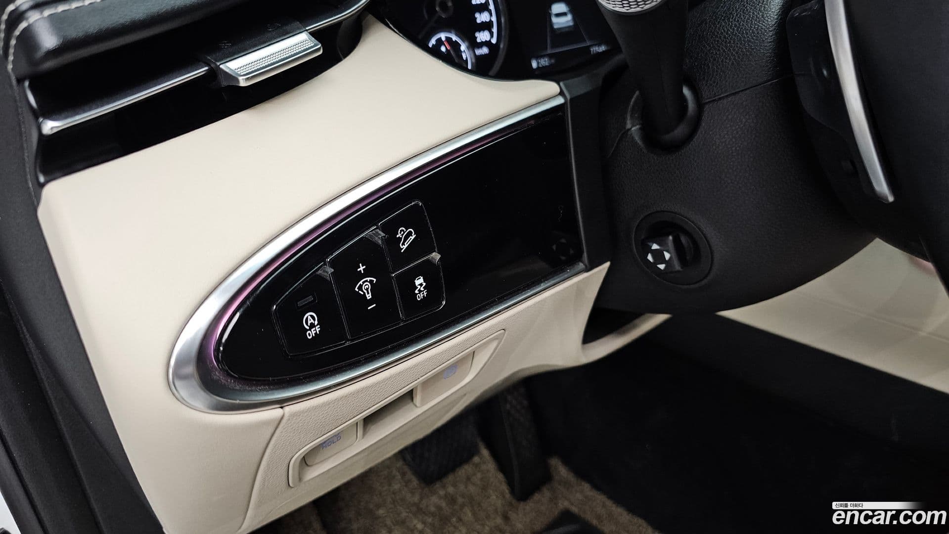 Main__Slider__Photo:GV70 Genesis 2021.3-17
