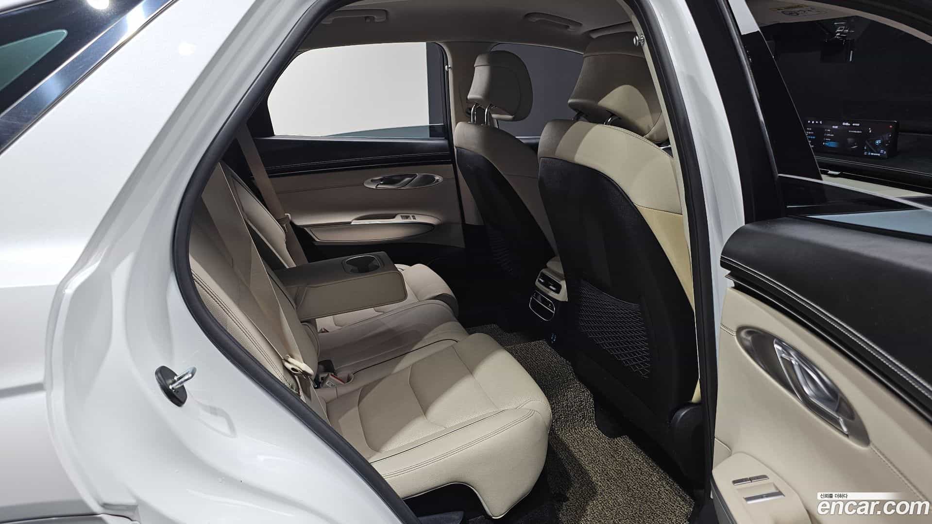GV70 Genesis 2021.3-INNER-036