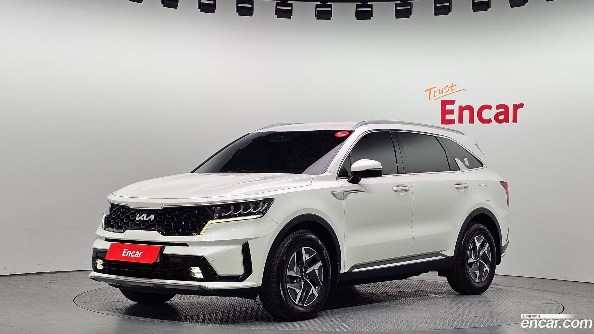 Main__Slider__Photo:Sorento Kia 2022.1-0