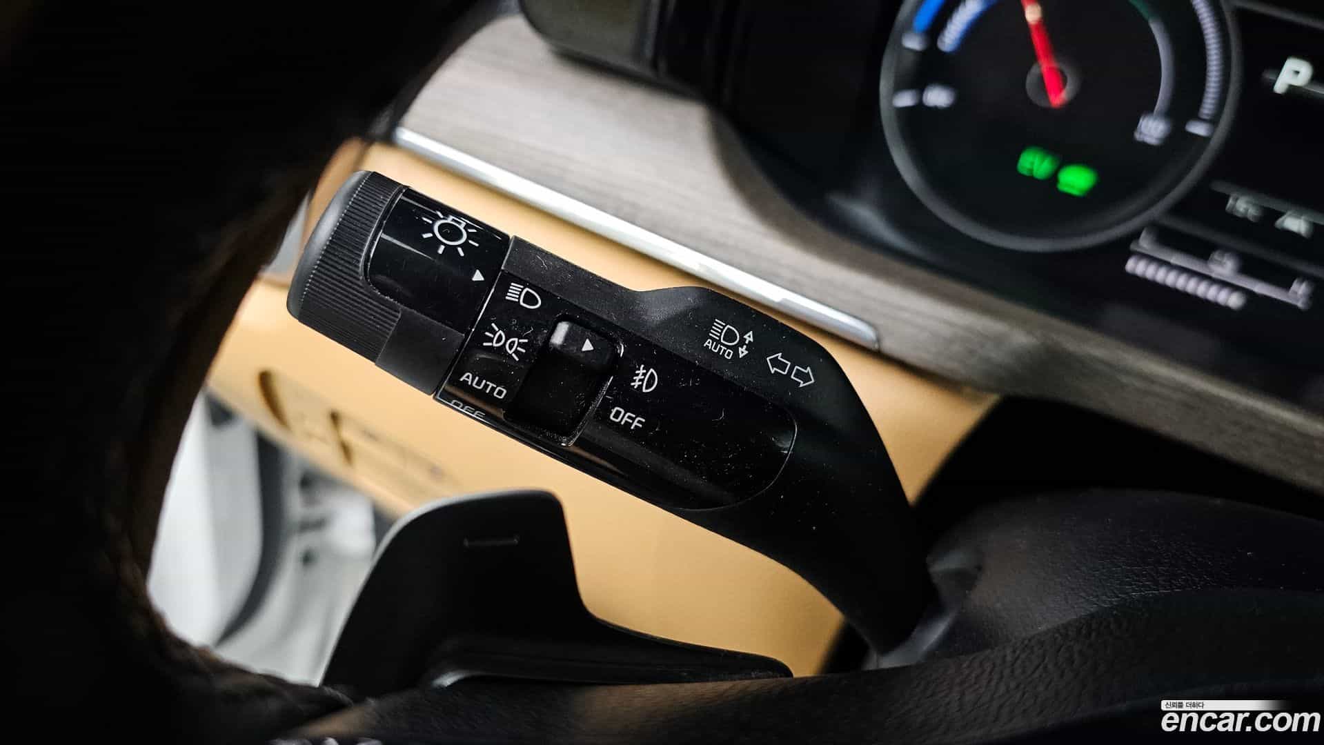 Sorento Kia 2022.1-OPTION-043