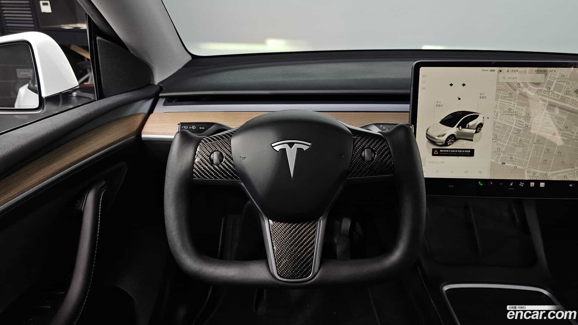 Model Y Tesla 2023.7-OPTION-017