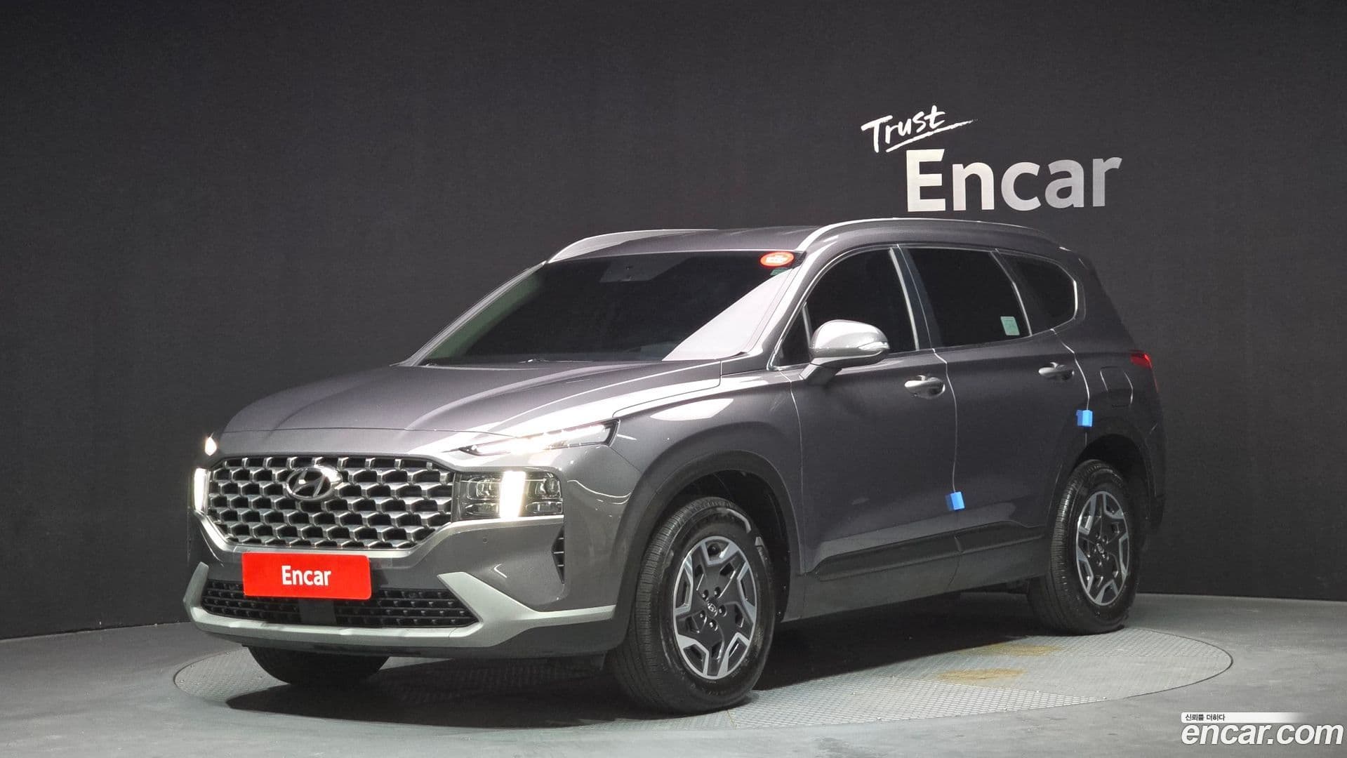 Main__Slider__Photo:Santafe Hyundai 2023.6-0