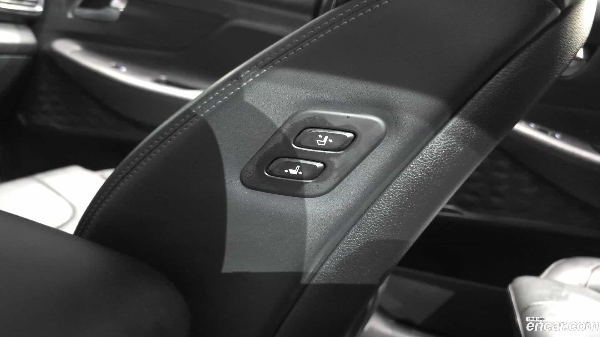 Santafe Hyundai 2023.6-OPTION-042