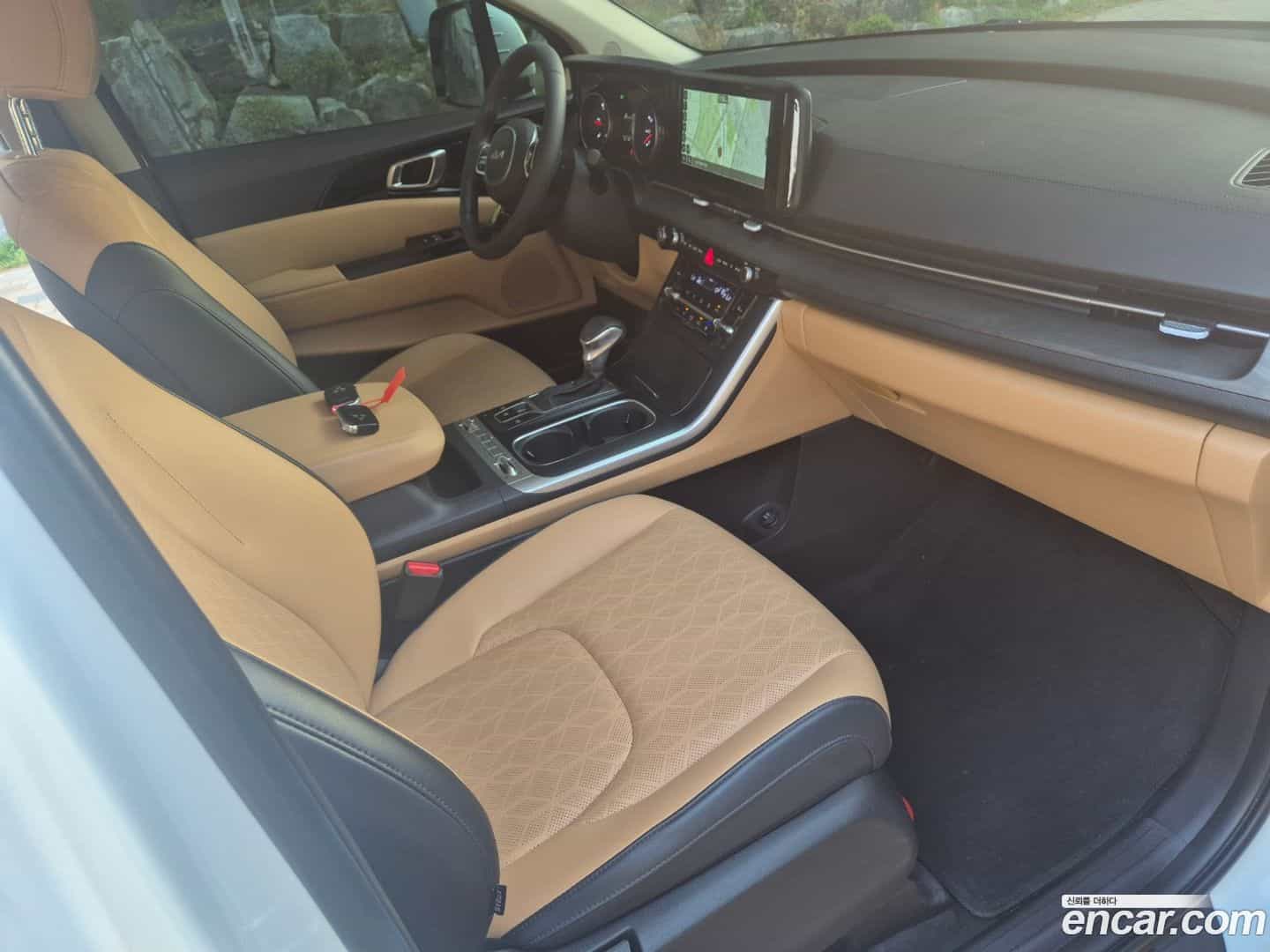 Canival Kia 2023.2-INNER-010