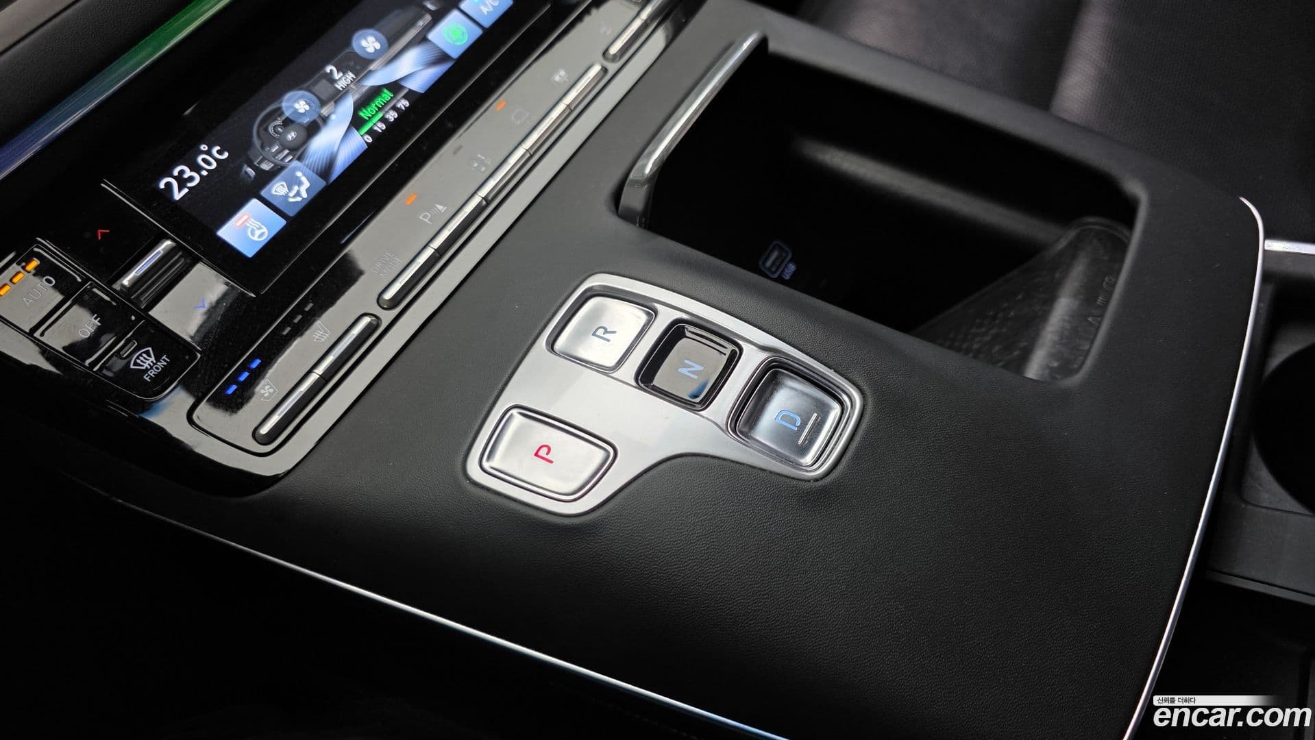 Main__Slider__Photo:Grandeur Hyundai 2020.11-8