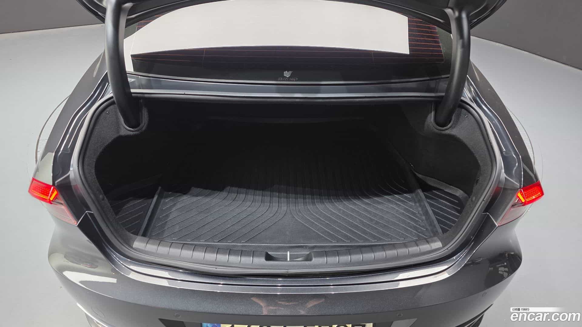 Grandeur Hyundai 2020.11-OPTION-042