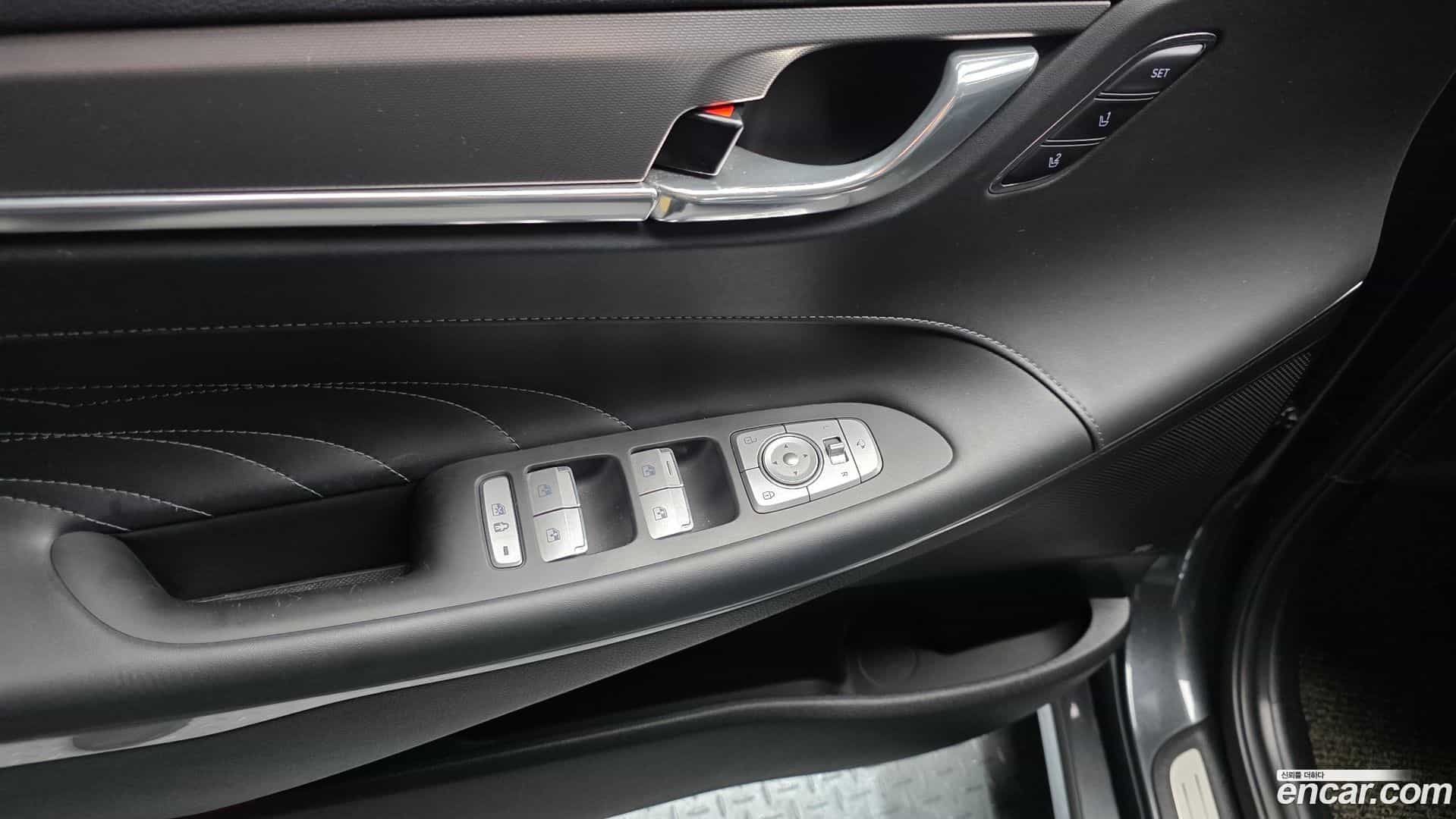 Grandeur Hyundai 2020.11-OPTION-043