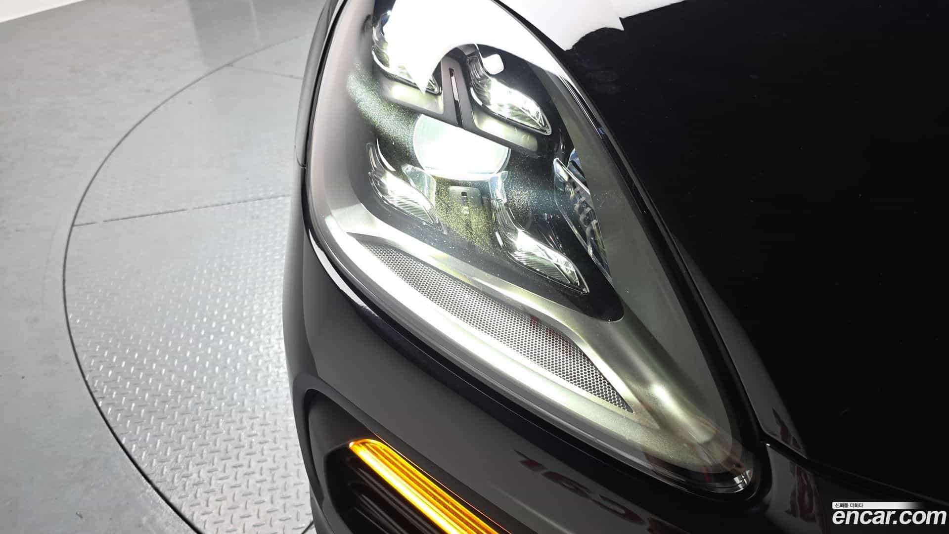 Cayenne Porsche 2021.1-OUTER-032