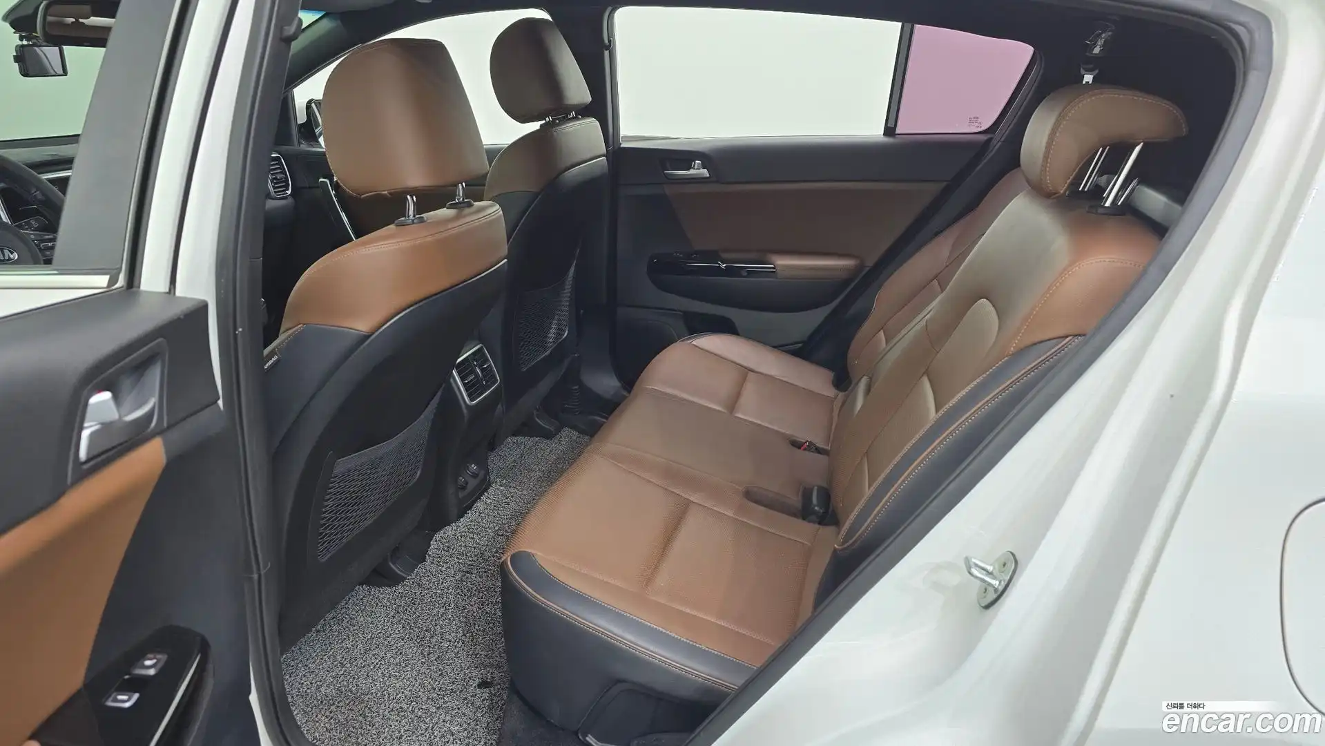 Sportage Kia 2018.8-OPTION-015