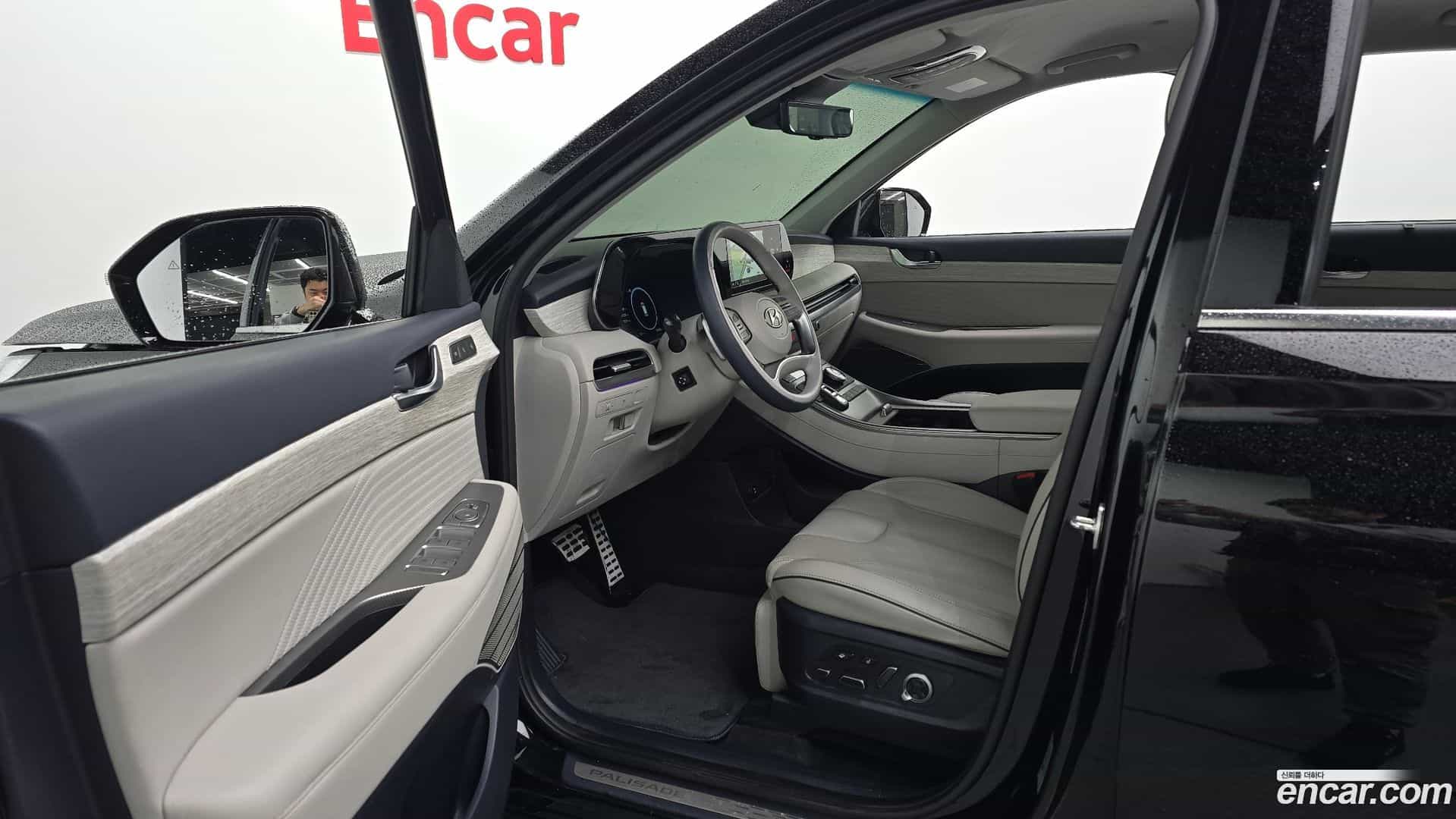 Palisade Hyundai 2023.2-INNER-010