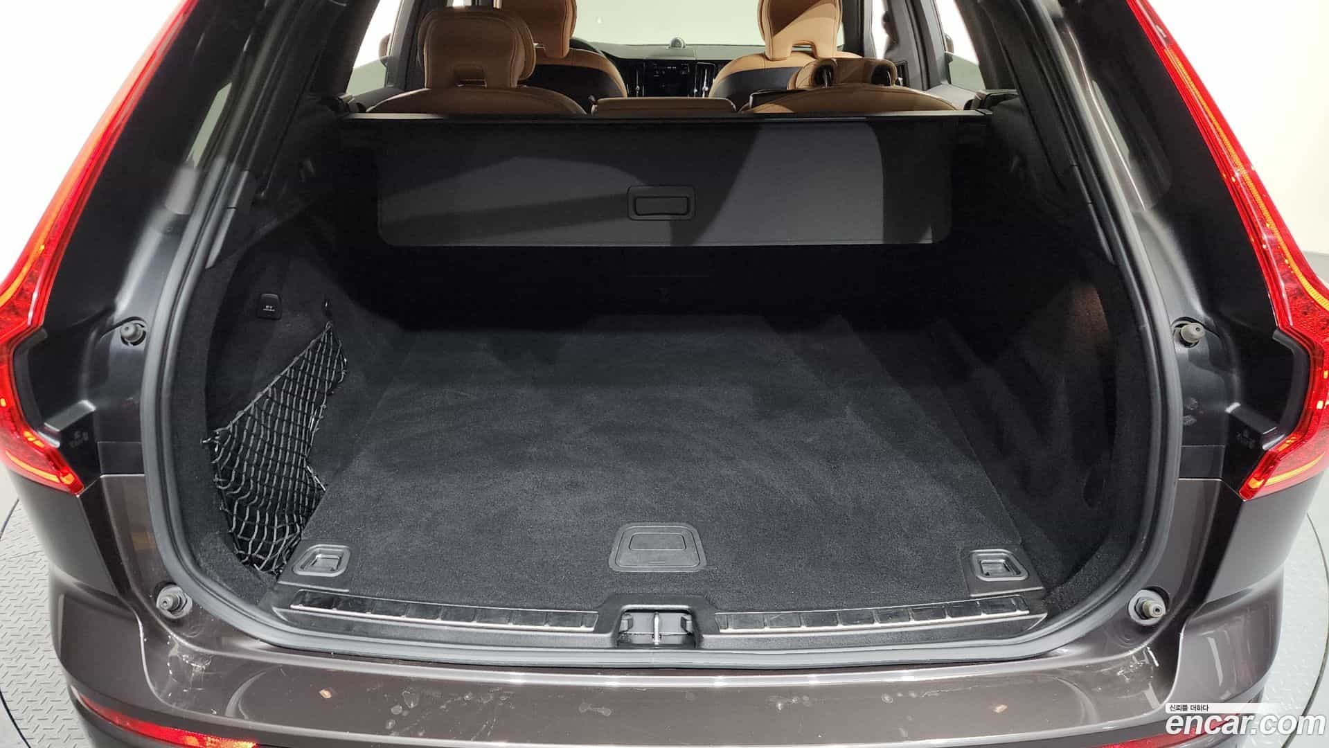 XC60 Volvo 2024.2-OPTION-024