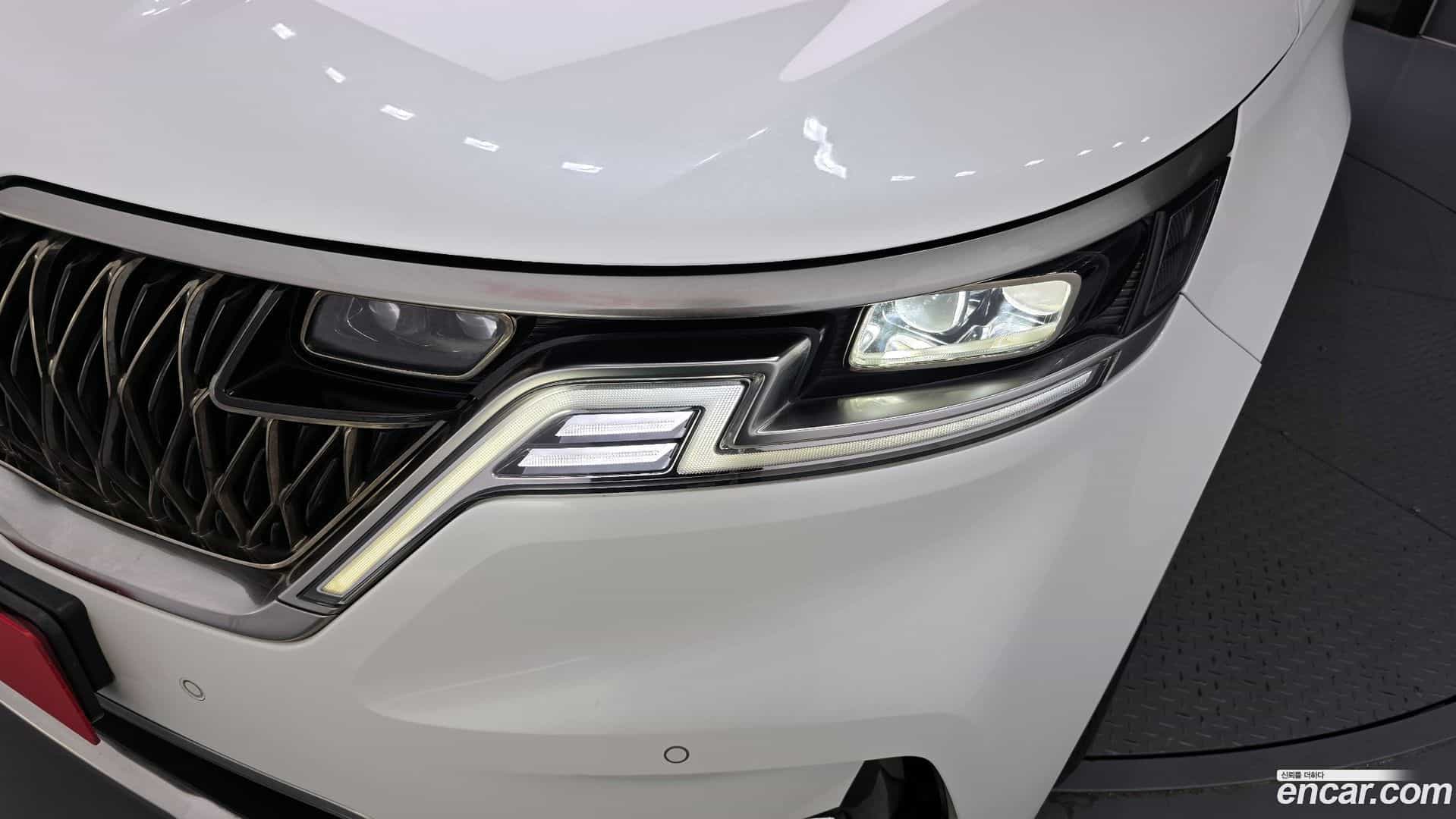 Canival Kia 2023.1-OUTER-032