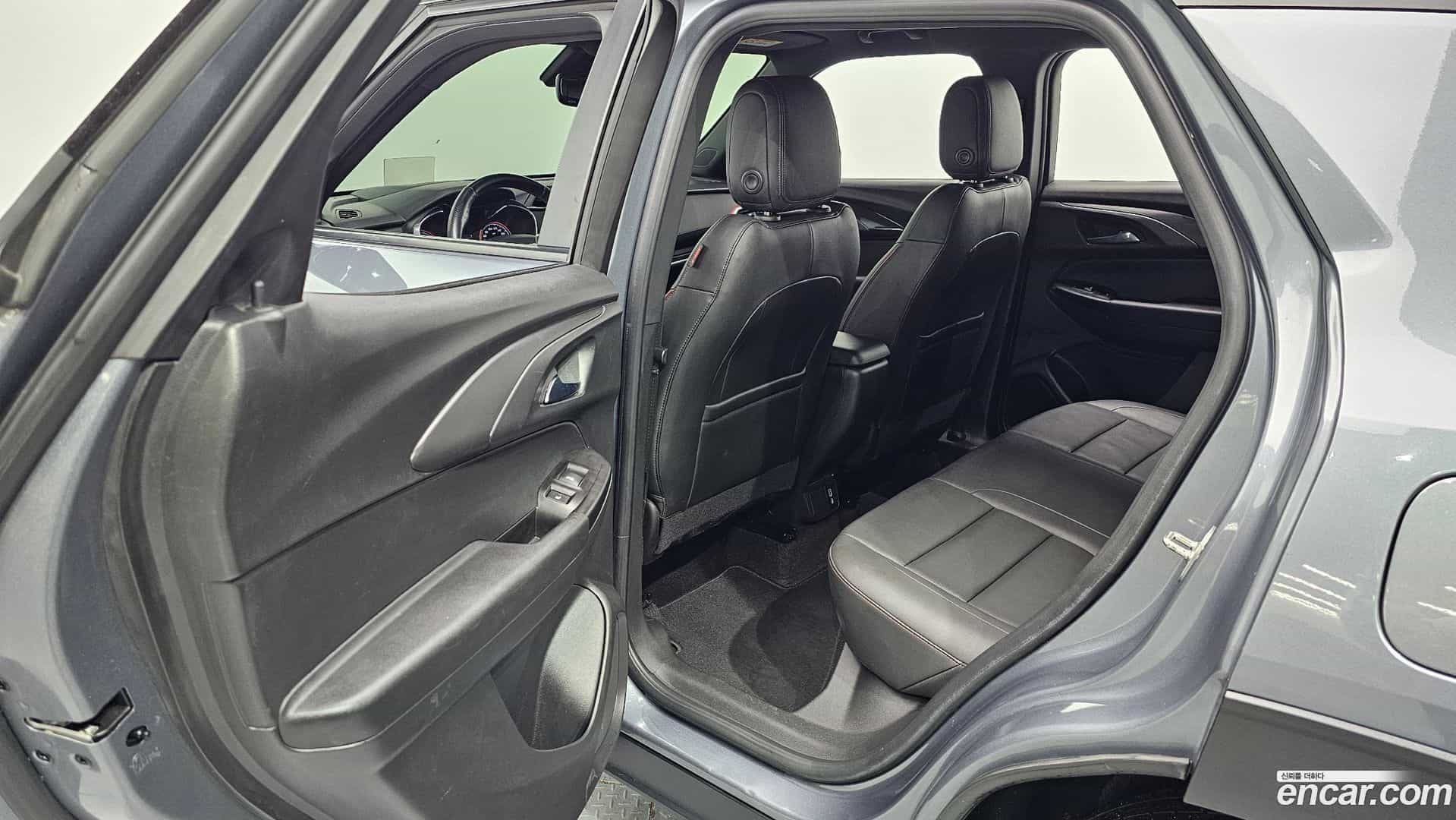 Trailblazer Chevrolet 2022.2-OPTION-040