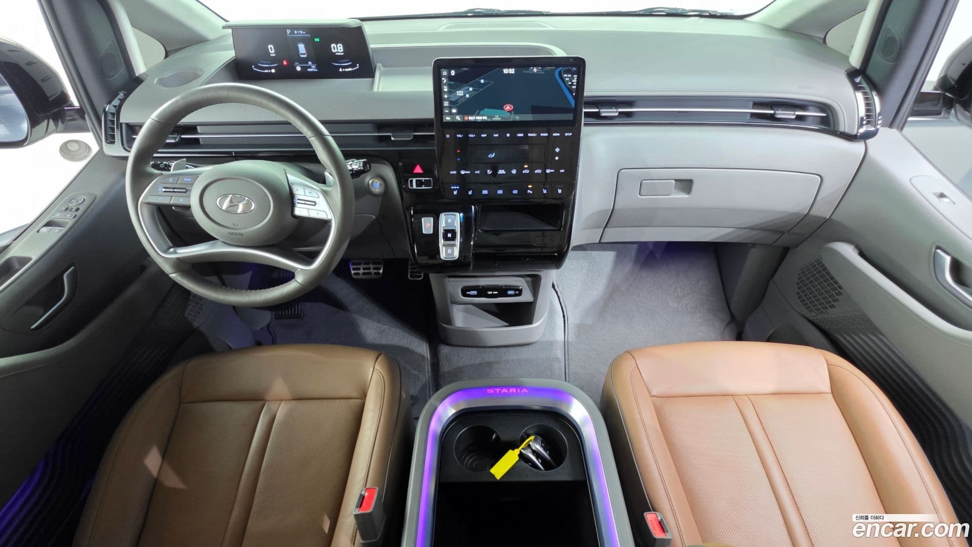 Main__Slider__Photo:Staria Hyundai 2024.2-6