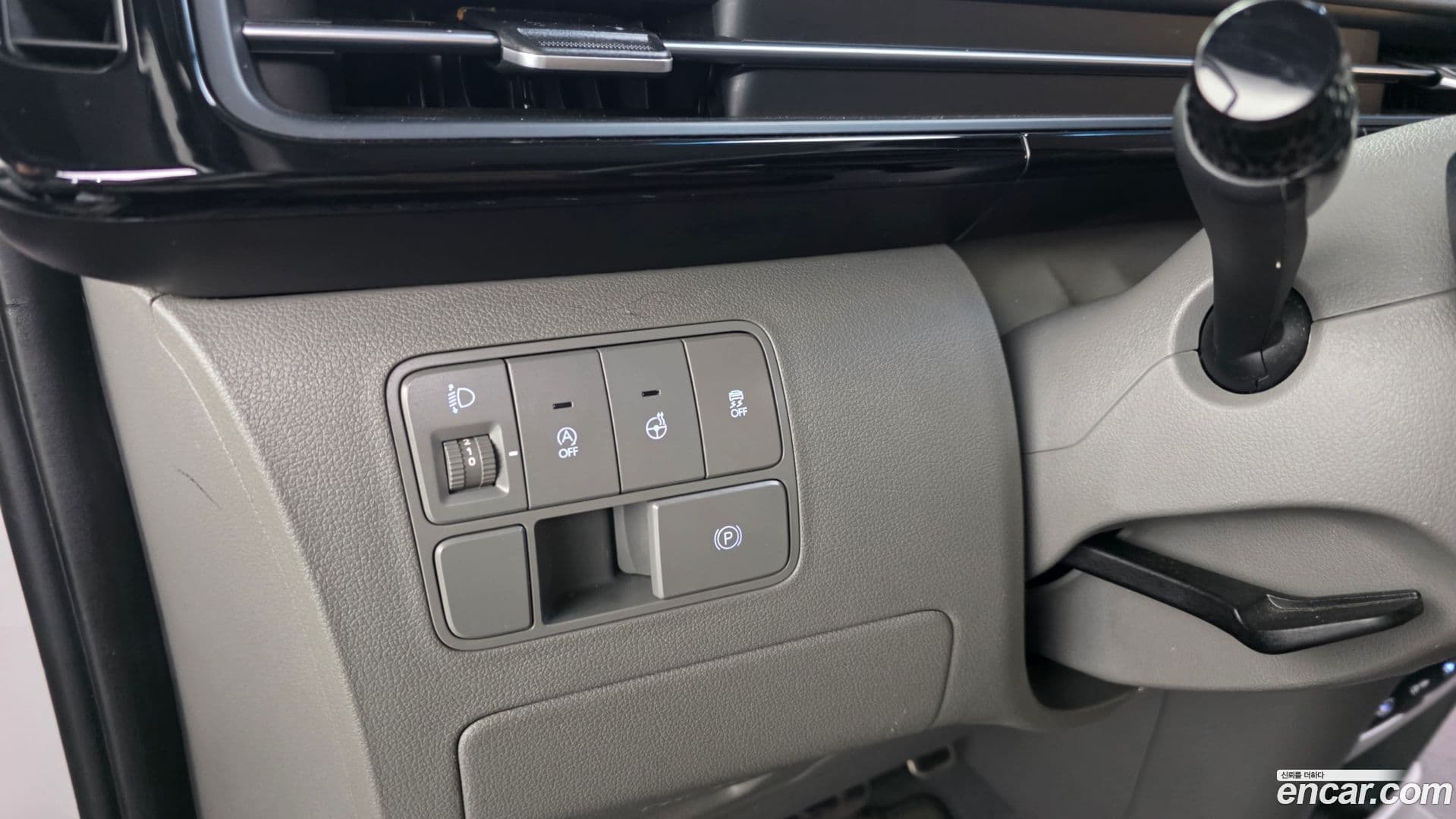 Main__Slider__Photo:Staria Hyundai 2024.2-18