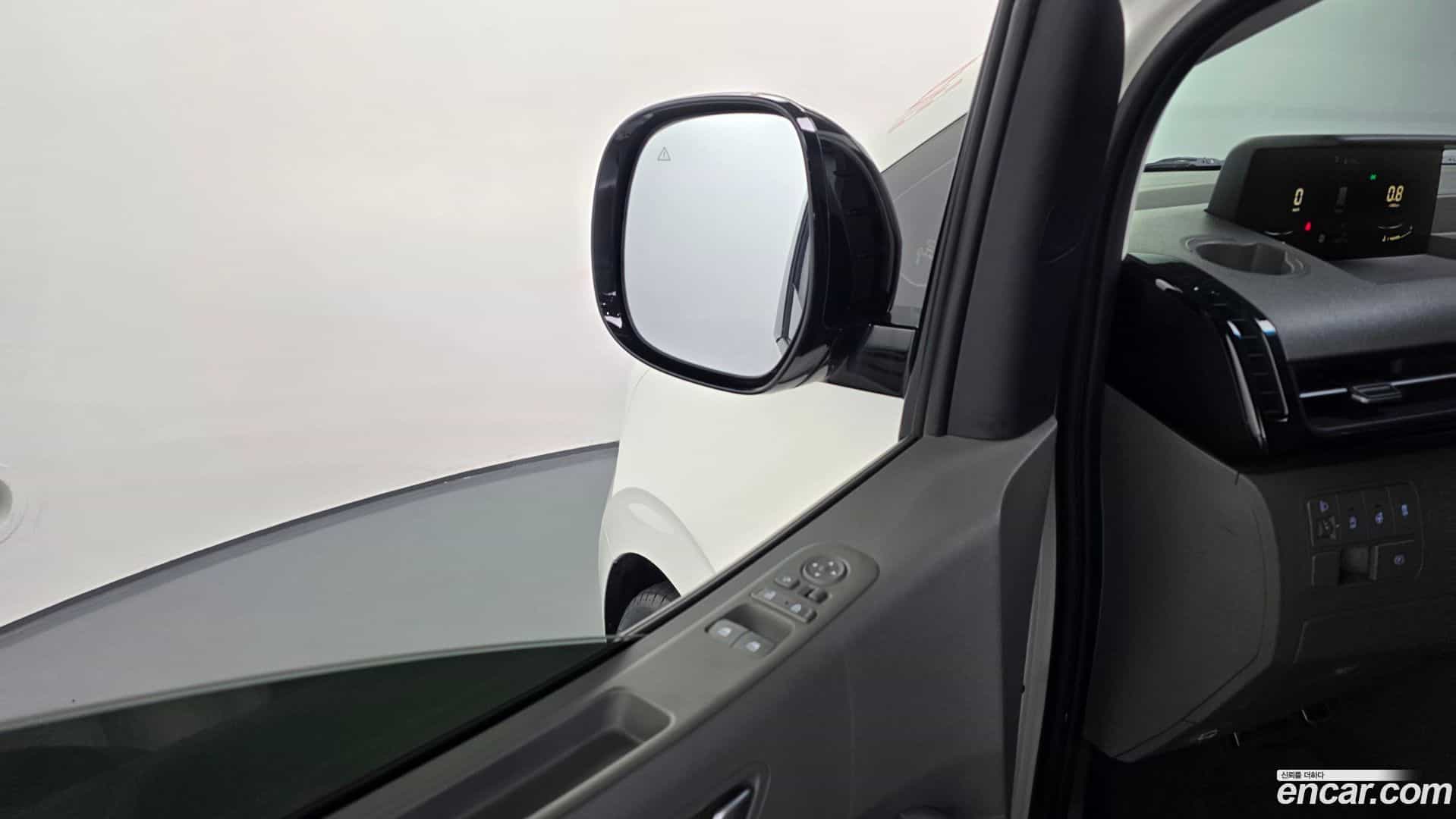Staria Hyundai 2024.2-OPTION-045
