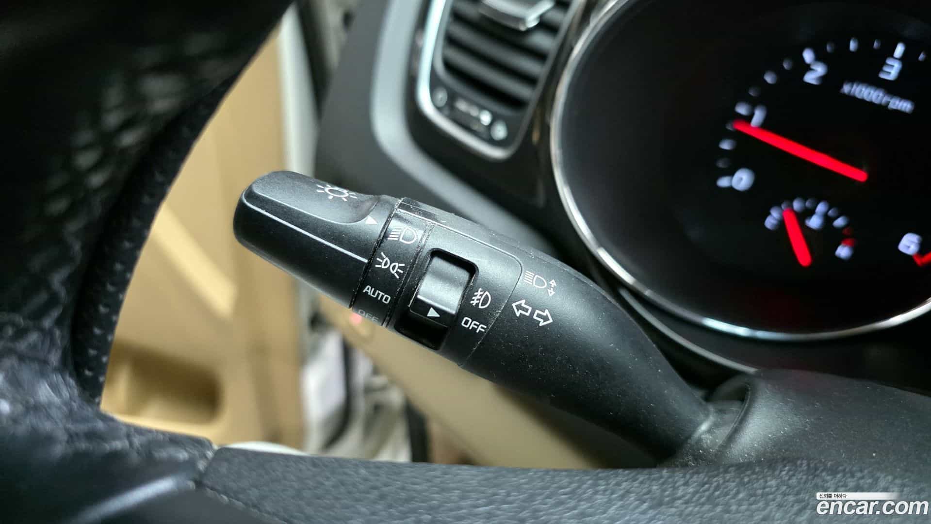 Canival Kia 2018.8-OPTION-017