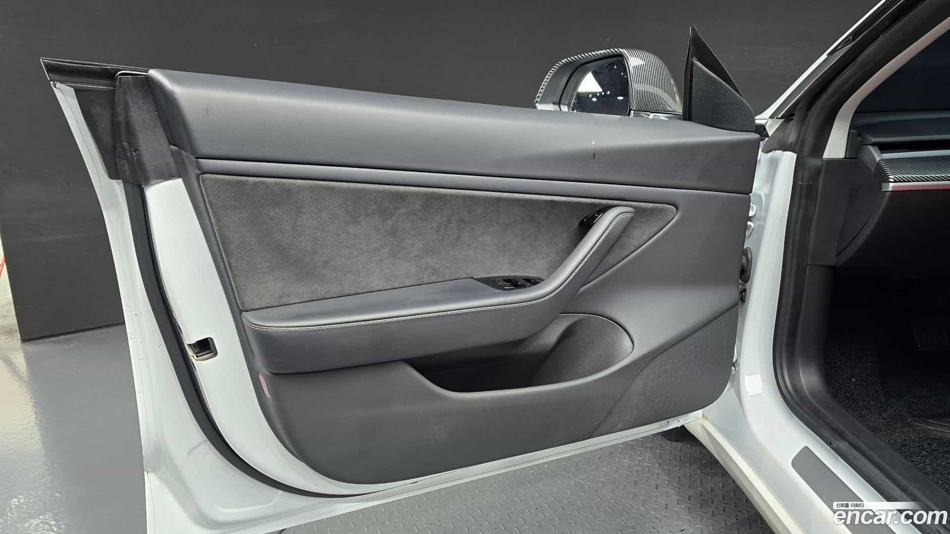 Model 3 Tesla 2020.5-INNER-034