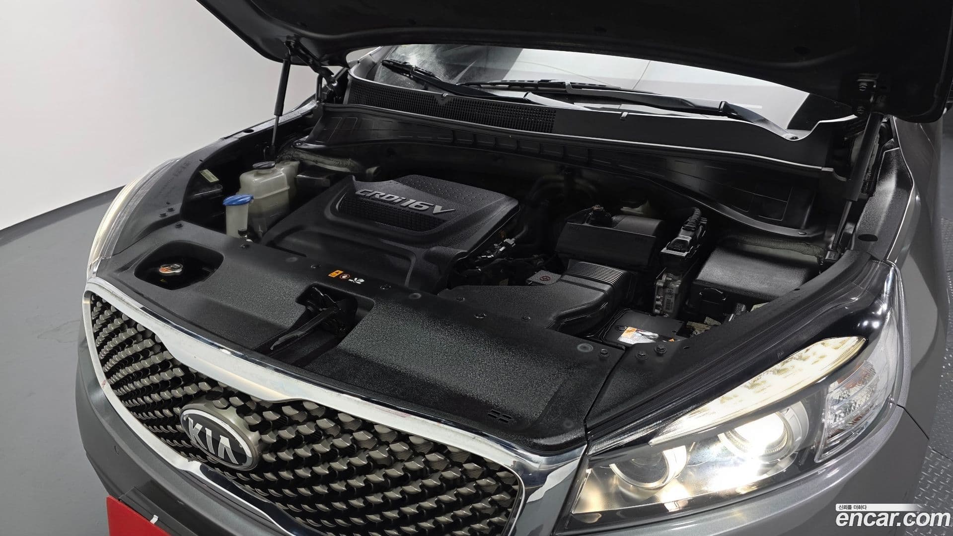 Main__Slider__Photo:Sorento Kia 2015.0-5