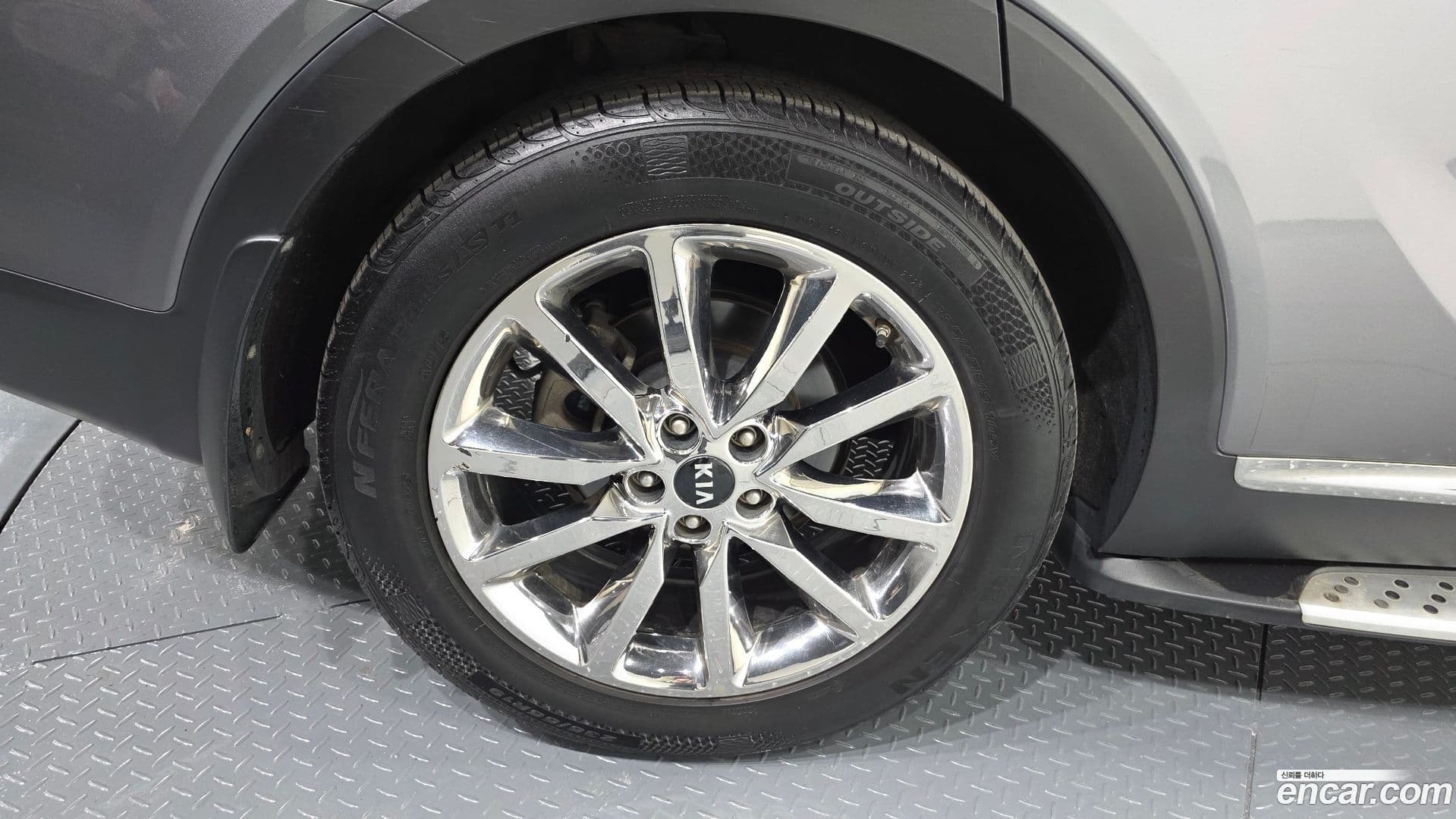 Main__Slider__Photo:Sorento Kia 2015.0-20