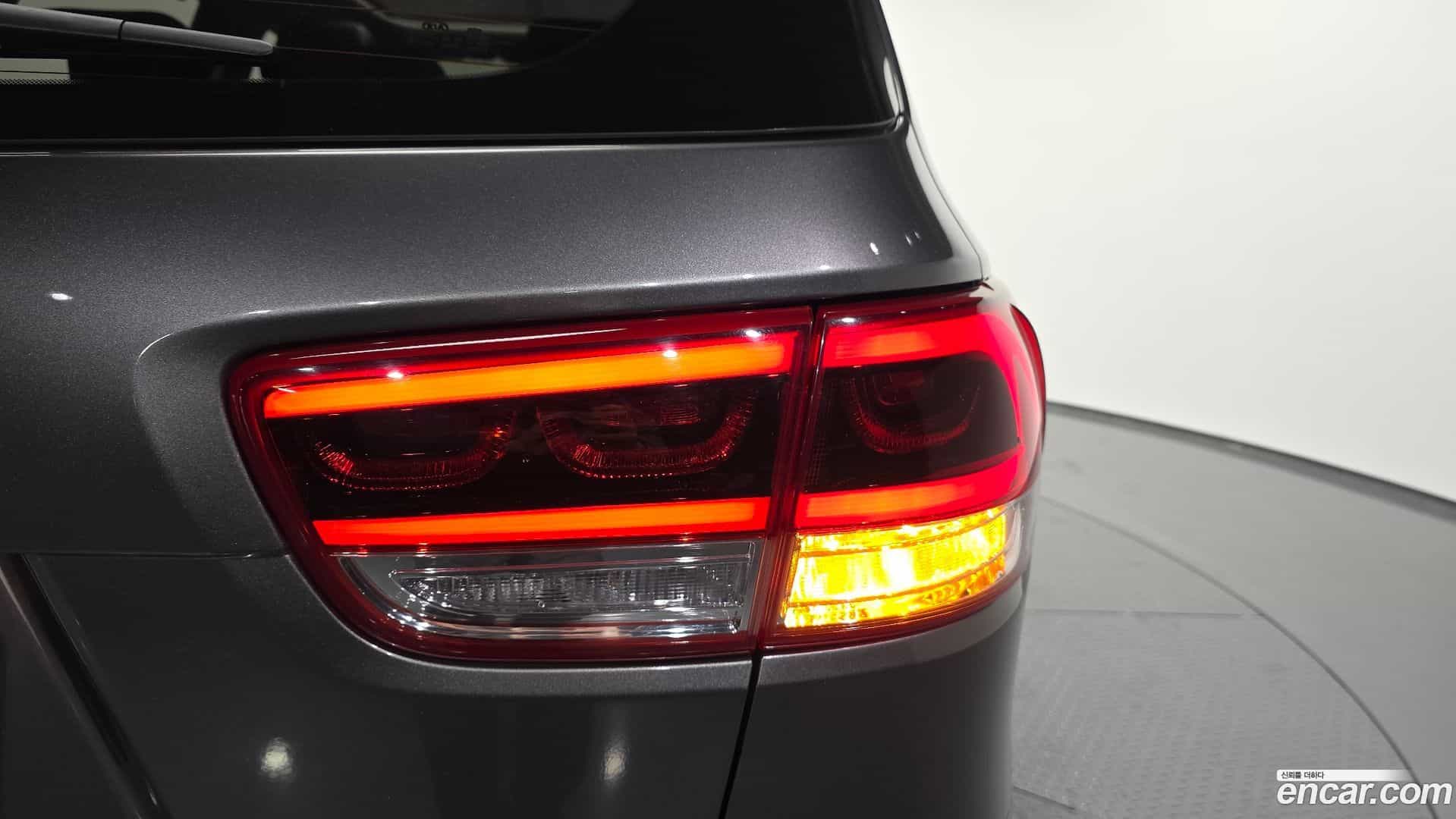 Sorento Kia 2015.0-OUTER-033