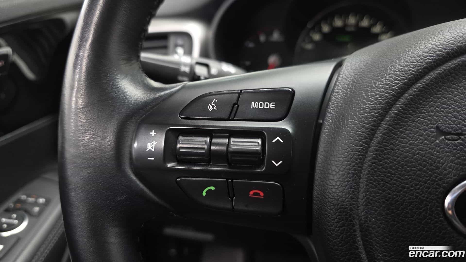 Sorento Kia 2015.0-INNER-036