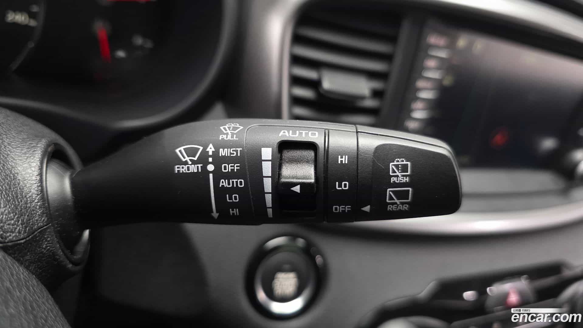 Sorento Kia 2015.0-OPTION-042