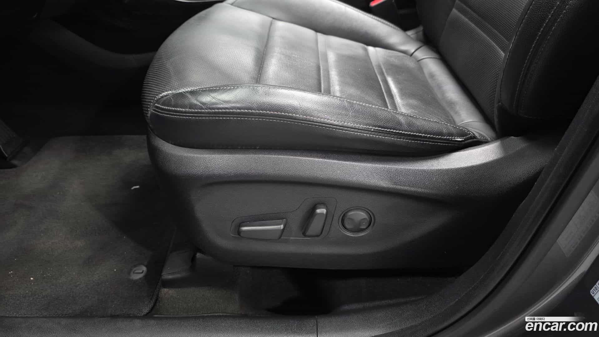 Sorento Kia 2015.0-OPTION-045