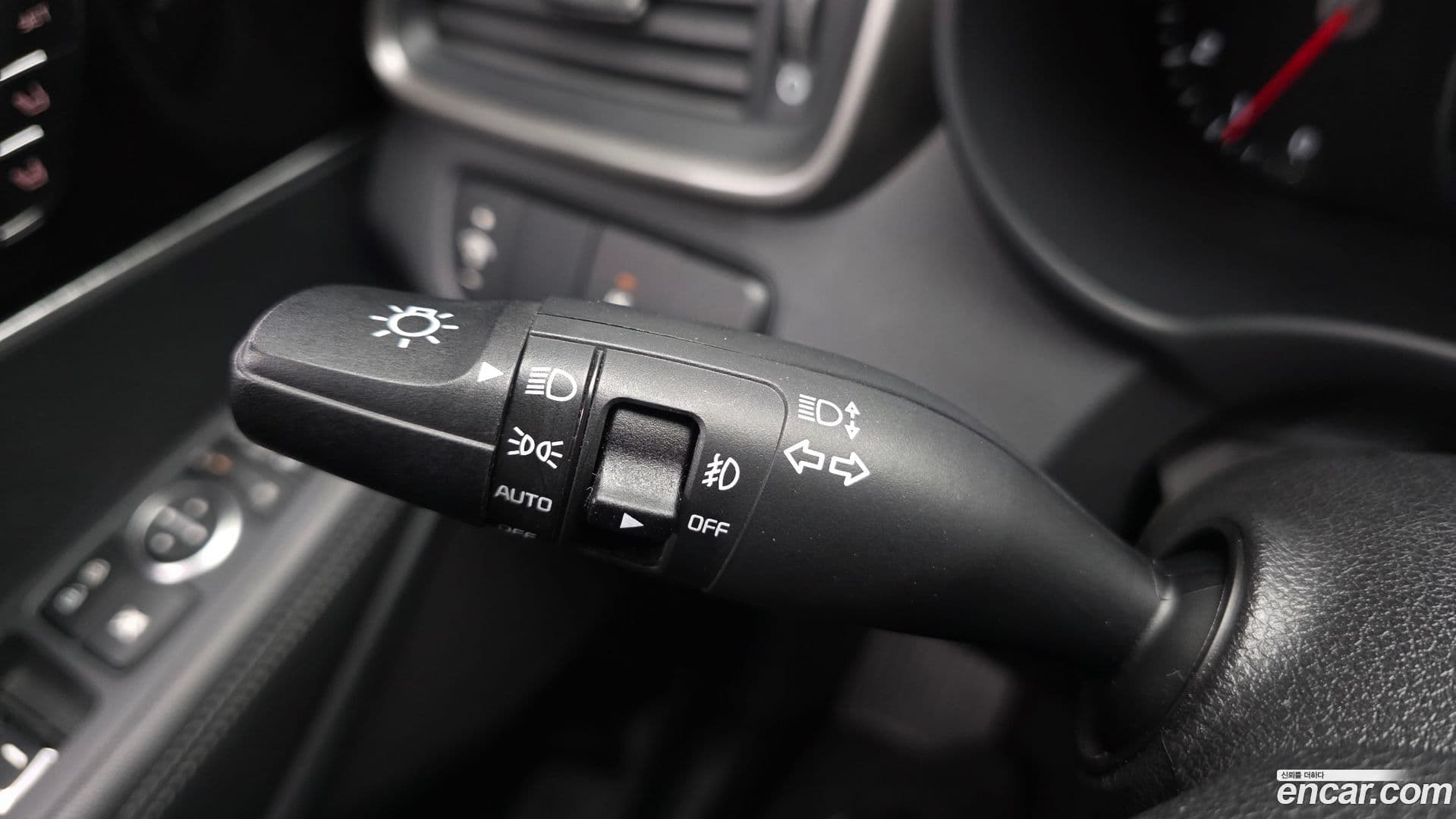 Main__Slider__Photo:Sorento Kia 2015.0-33