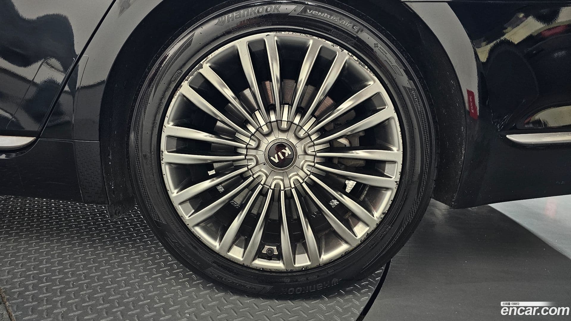 Main__Slider__Photo:K9 Kia 2018.6-20