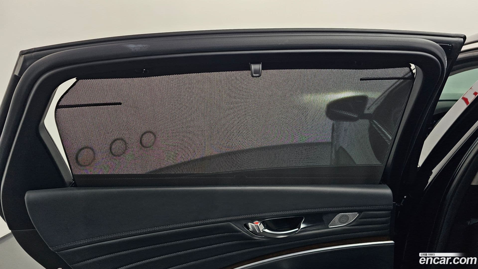 Main__Slider__Photo:K9 Kia 2018.6-26
