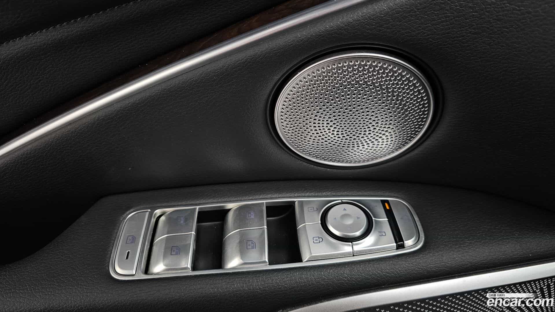 K9 Kia 2018.6-OPTION-042