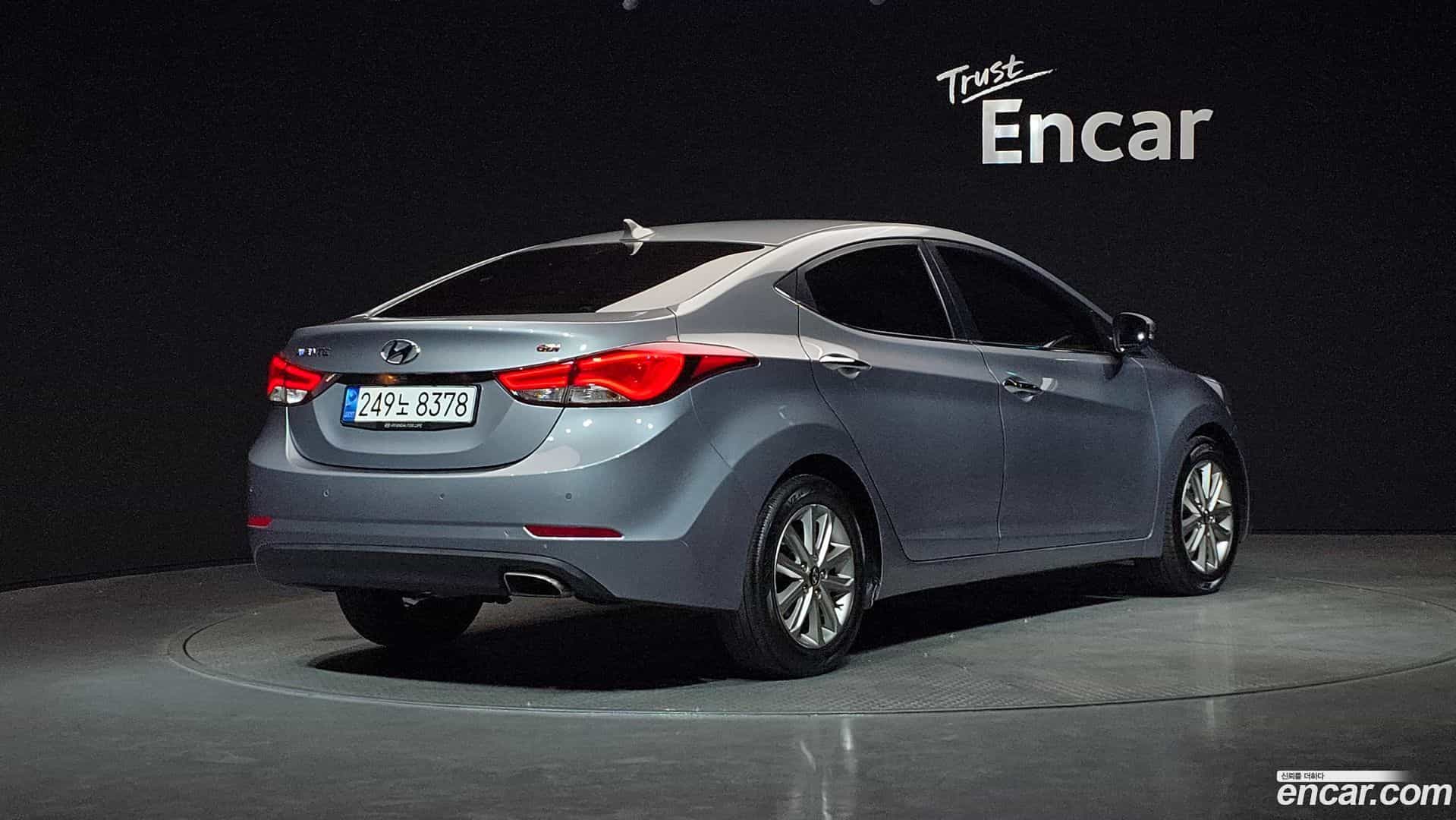 AVANTE Hyundai 2014.4-OUTER-002