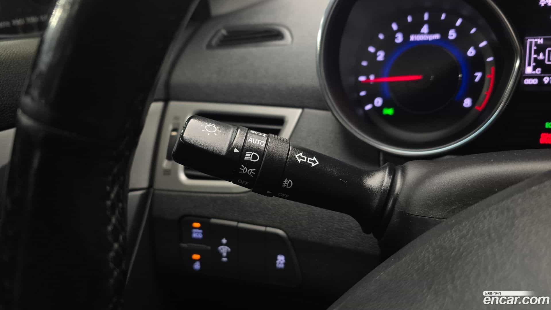 AVANTE Hyundai 2014.4-OPTION-020