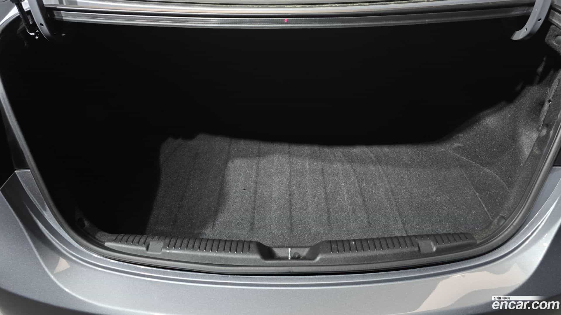 AVANTE Hyundai 2014.4-OPTION-024