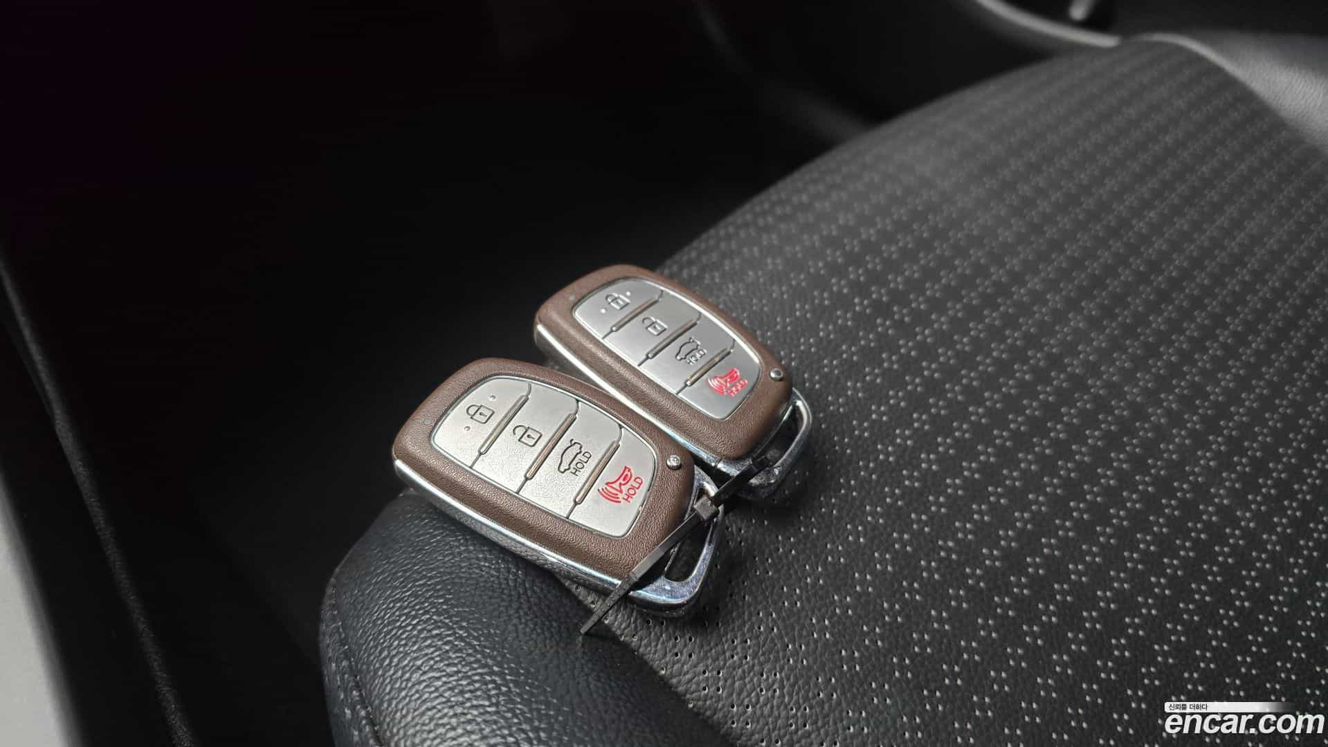AVANTE Hyundai 2014.4-OPTION-040