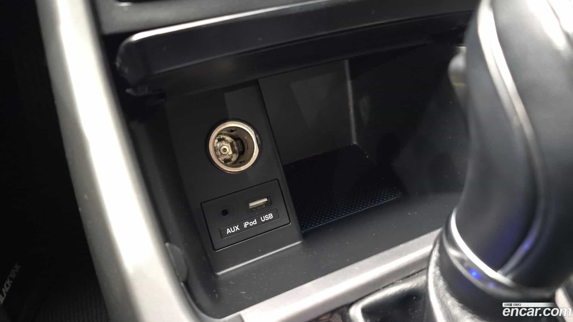 AVANTE Hyundai 2014.4-OPTION-043