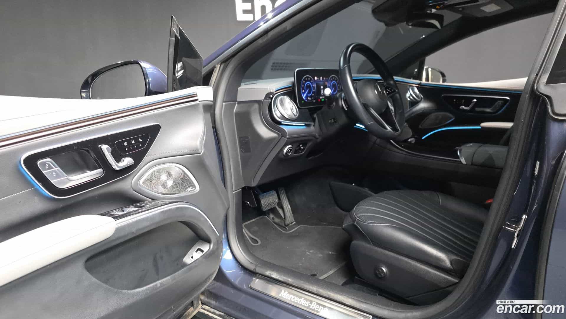 EQS Mercedes-Benz 2022.7-INNER-010