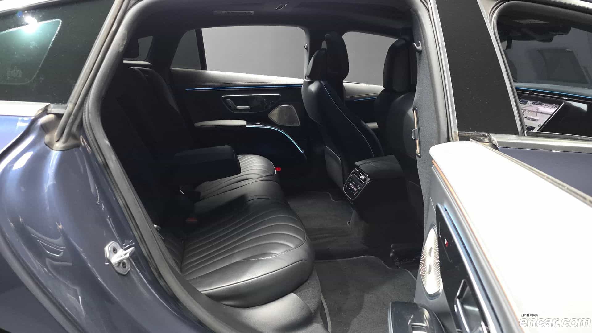 EQS Mercedes-Benz 2022.7-OPTION-016