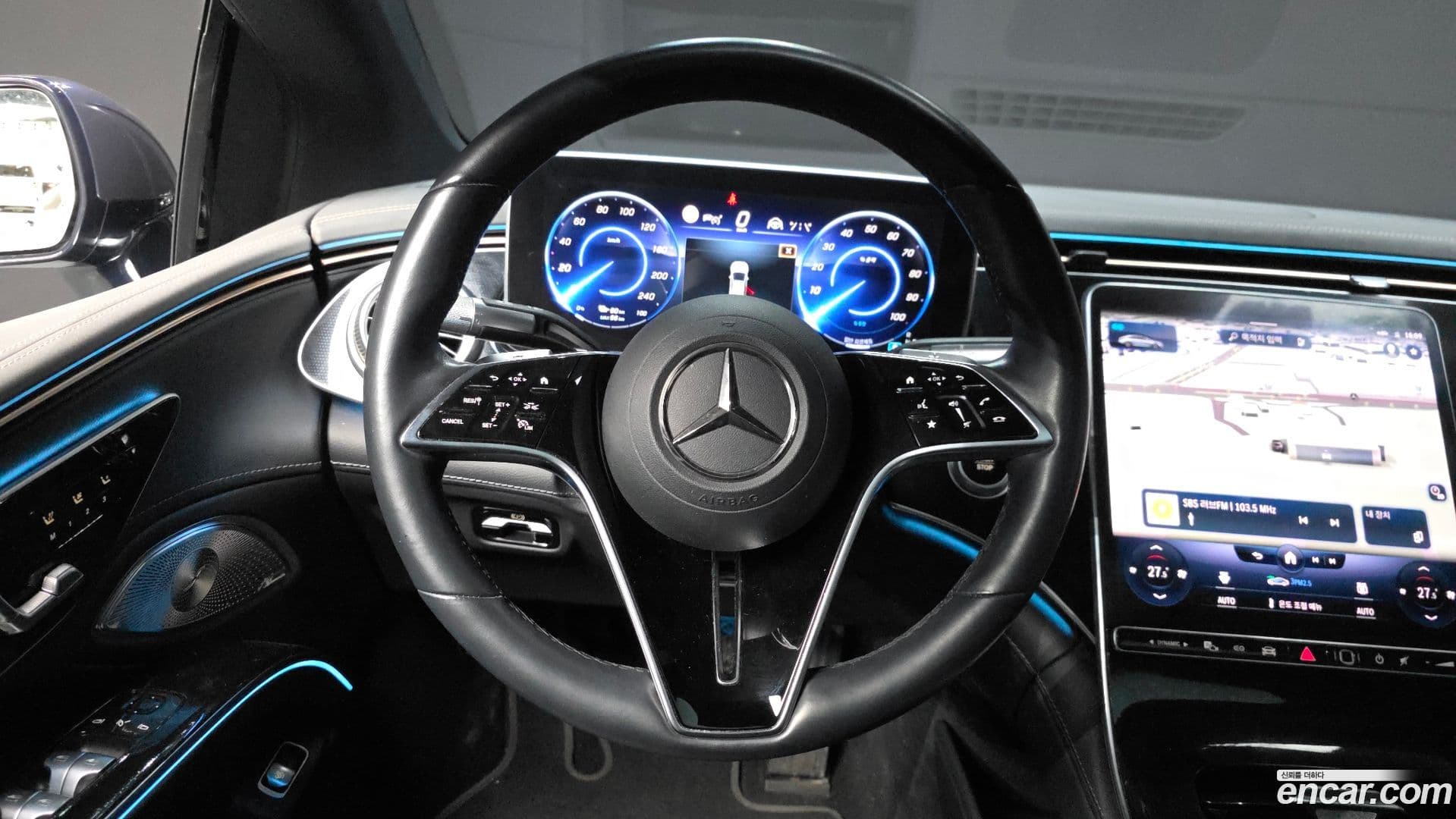 Main__Slider__Photo:EQS Mercedes-Benz 2022.7-12