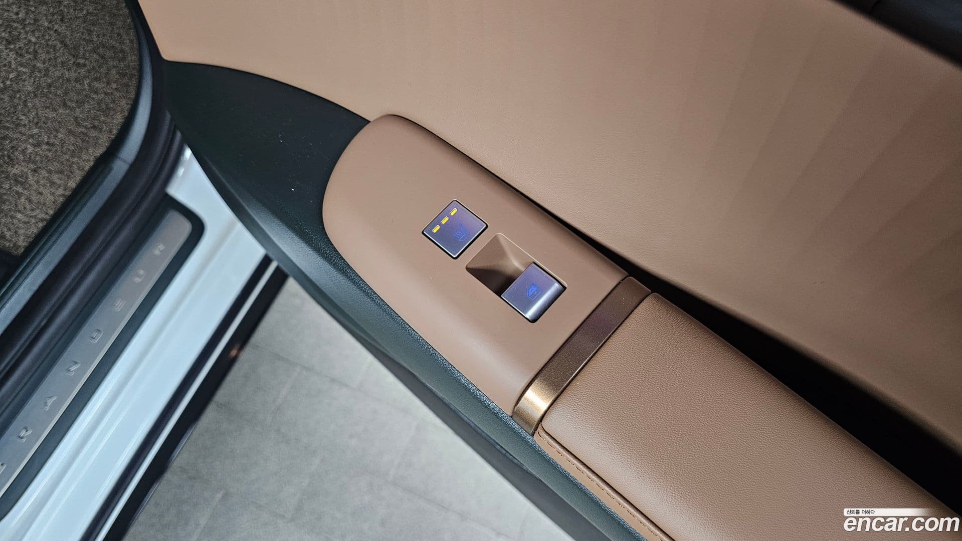 Main__Slider__Photo:Grandeur Hyundai 2023.9-17