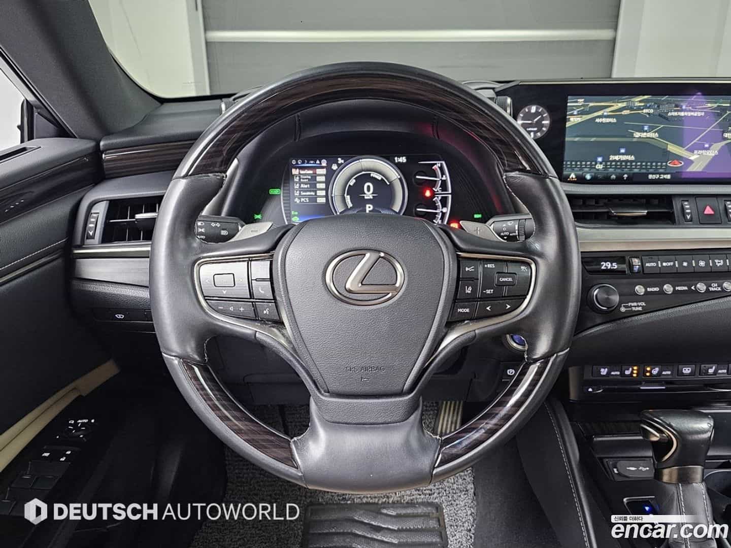 ES Lexus 2019.9-OPTION-017