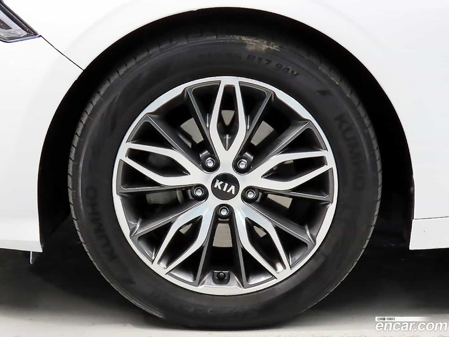K5 Kia 2021.1-OPTION-024