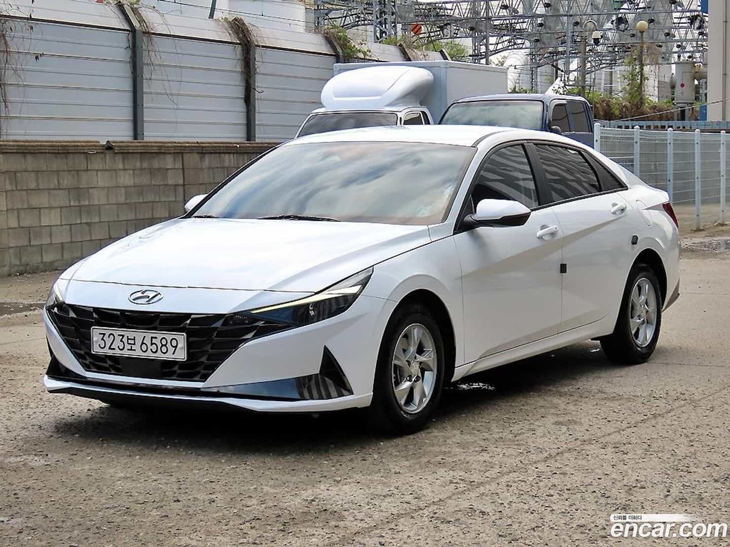 AVANTE Hyundai 2022.0-OUTER-002